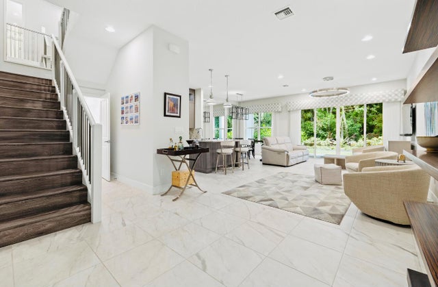 3 of 35 - 11425 Pointe Midtown Drive, Palm Beach Gardens, FL