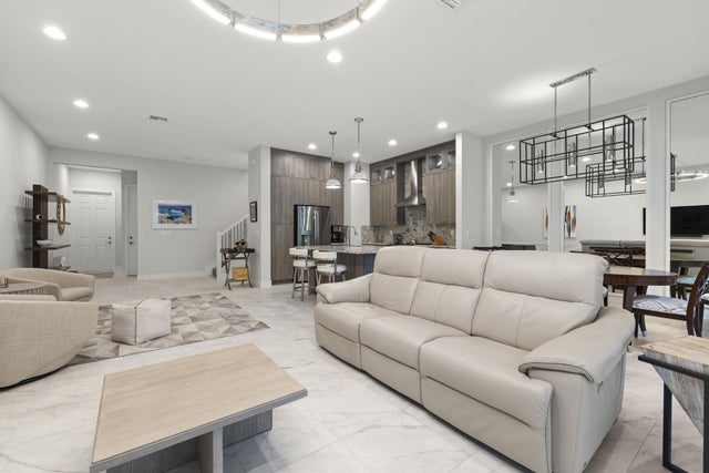 4 of 35 - 11425 Pointe Midtown Drive, Palm Beach Gardens, FL