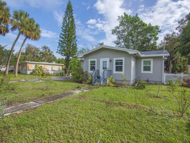 2 of 23 - 712 S 9th Street, Fort Pierce, FL