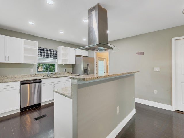 3 of 23 - 712 S 9th Street, Fort Pierce, FL