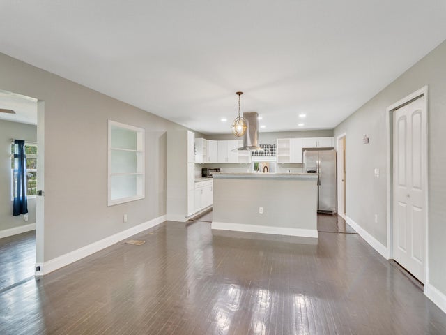 5 of 23 - 712 S 9th Street, Fort Pierce, FL