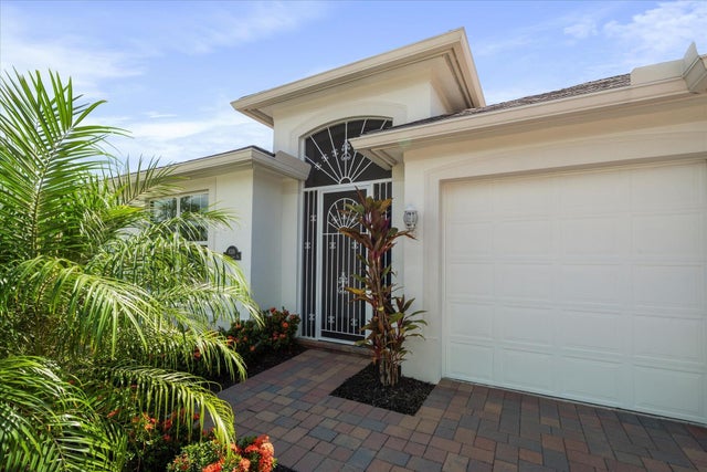 2 of 30 - 8330 Summer Lake Drive, Vero Beach, FL