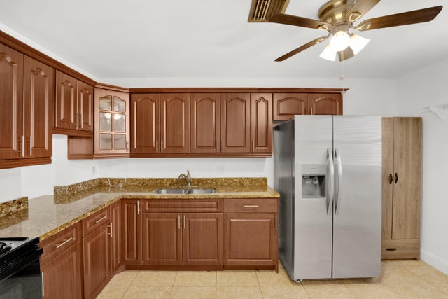 3 of 28 - 2638 Gately Drive E #16, West Palm Beach, FL