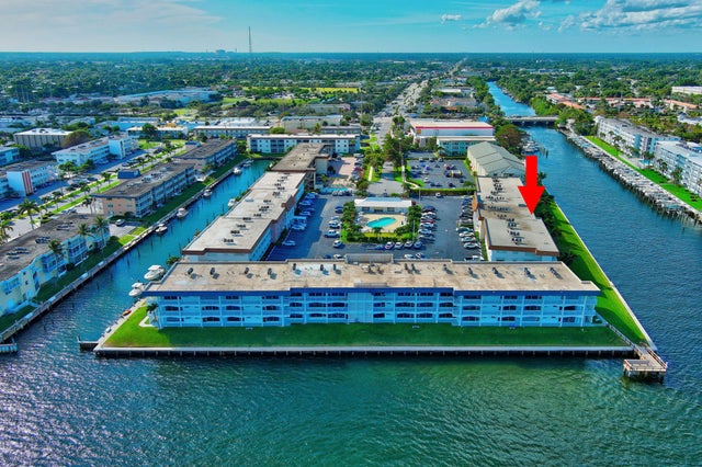 2 of 25 - 111 Shore Court #306, North Palm Beach, FL