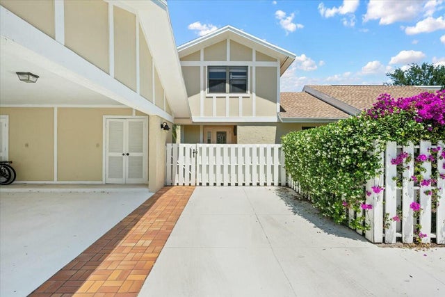 3 of 36 - 17210 Fownes Crescent, Jupiter, FL