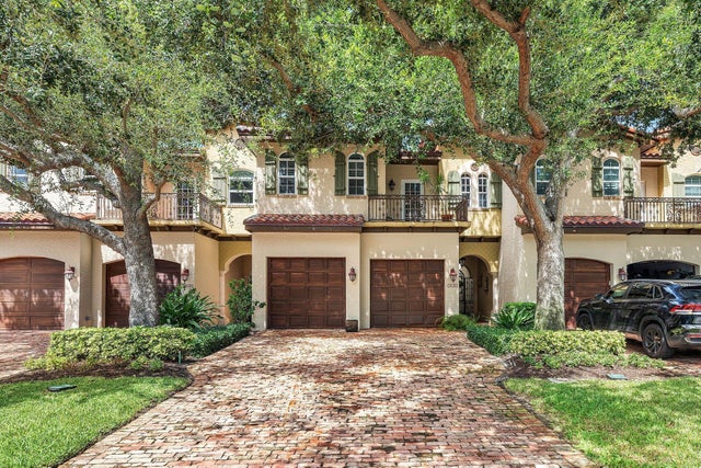 3 of 37 - 256 Venetian Drive, Delray Beach, FL