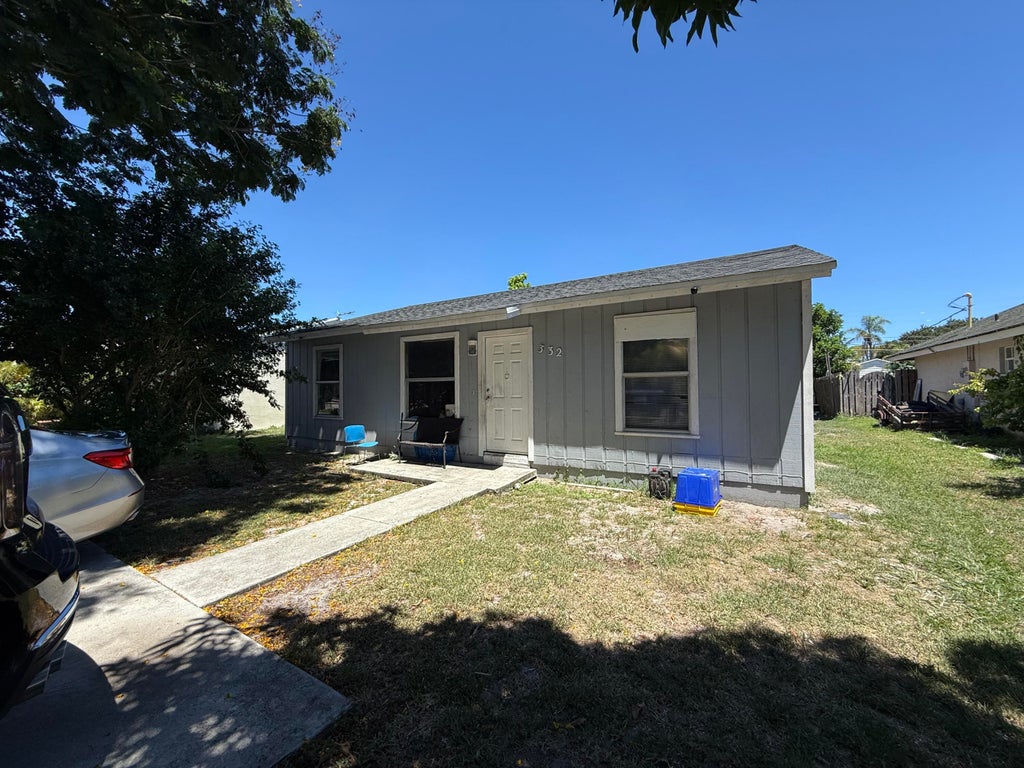 332 Fleming Avenue, Greenacres
