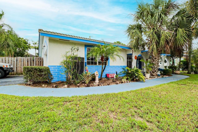 3 of 37 - 518 Linnet Circle, Delray Beach, FL