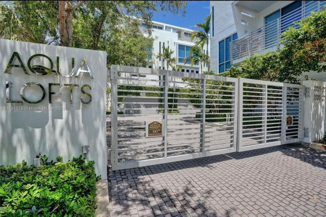 2 of 19 - 2743 Ne 1 Street, Pompano Beach, FL