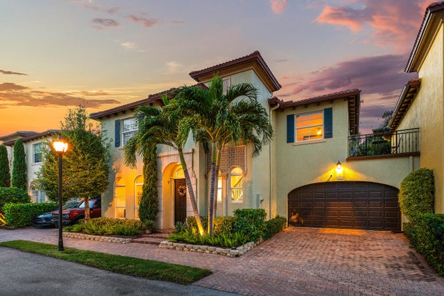1 of 59 - 121 Via Poinciana Lane, Boca Raton, FL