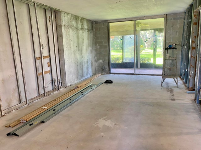 4 of 15 - 6935 Huntington Lane #108, Delray Beach, FL