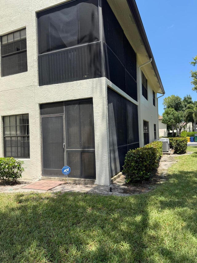 5 of 20 - 3236 Jog Park Drive, Greenacres, FL