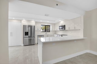 Photo of Listing #RX-11117102