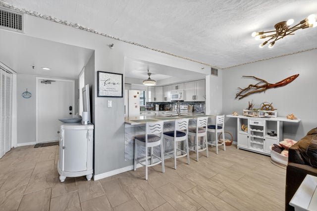 4 of 49 - 801 S Ocean Drive #910, Fort Pierce, FL