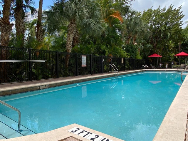5 of 23 - 17125 N Bay Road Road #3310, Sunny Isles Beach, FL