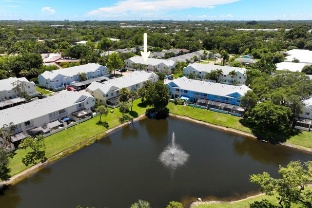 4 of 33 - 6230 Riverwalk Lane #5, Jupiter, FL
