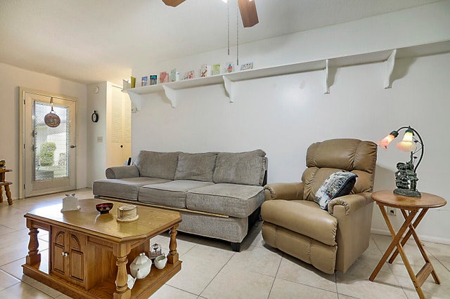 3 of 19 - 2854 Ashley Drive E #e, West Palm Beach, FL