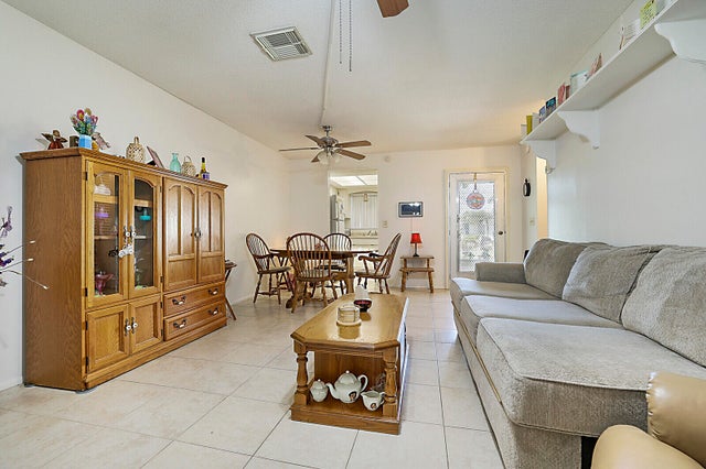 4 of 19 - 2854 Ashley Drive E #e, West Palm Beach, FL