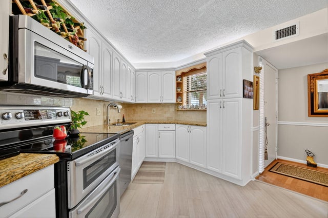 5 of 46 - 5650 Camino Del Sol #200, Boca Raton, FL
