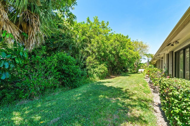2 of 29 - 7881 Se Sugar Sand Circle, Hobe Sound, FL