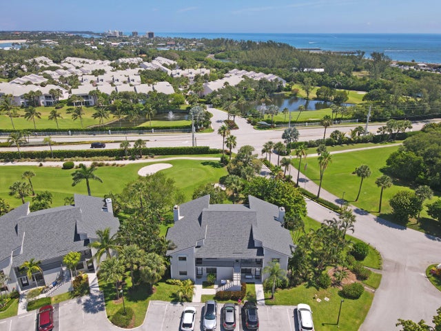 4 of 35 - 102 Clubhouse Circle, Jupiter, FL