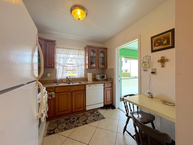 2 of 21 - 5300 Washington Street #i105, Hollywood, FL