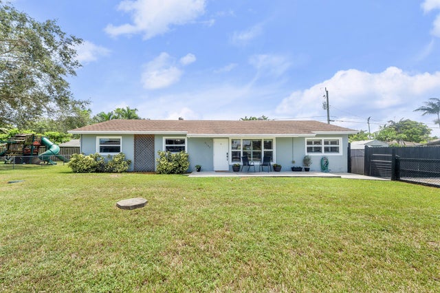 2 of 28 - 9182 Lantern Drive, Lake Worth, FL