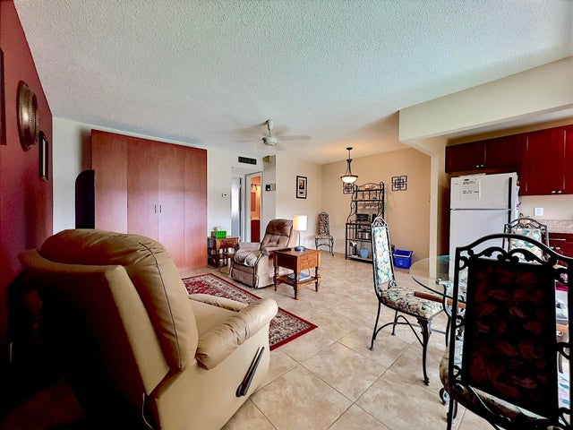 2 of 33 - 5300 Washington Street #i206, Hollywood, FL