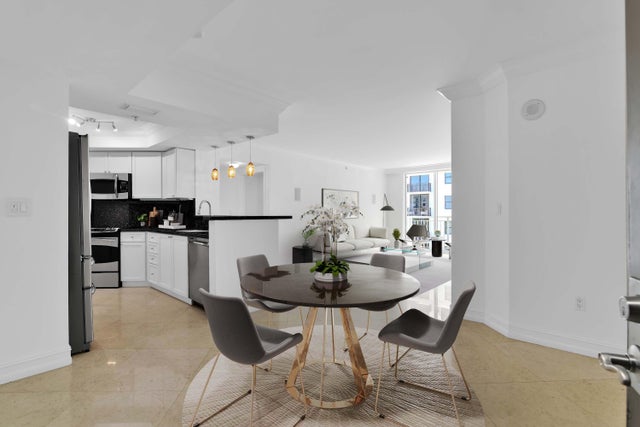 5 of 42 - 99 Se Mizner Boulevard #731, Boca Raton, FL