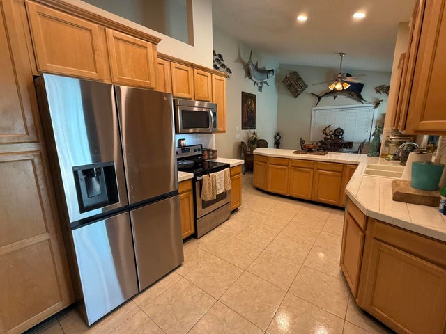 4 of 16 - 22469 Swordfish Drive, Boca Raton, FL