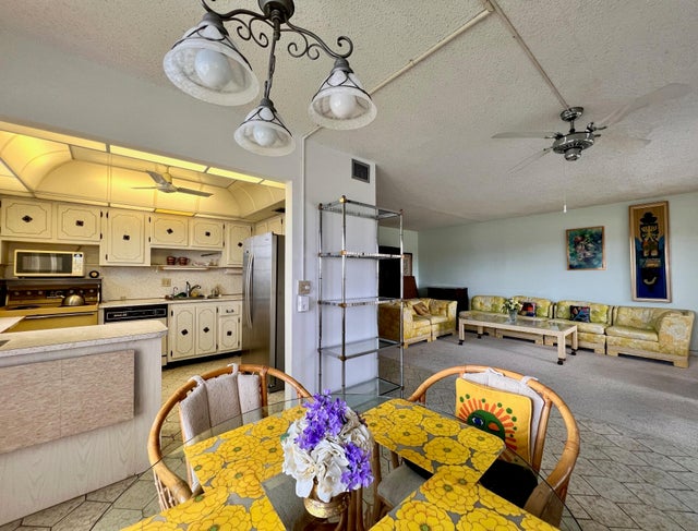 3 of 19 - 414 Greenbrier B, West Palm Beach, FL