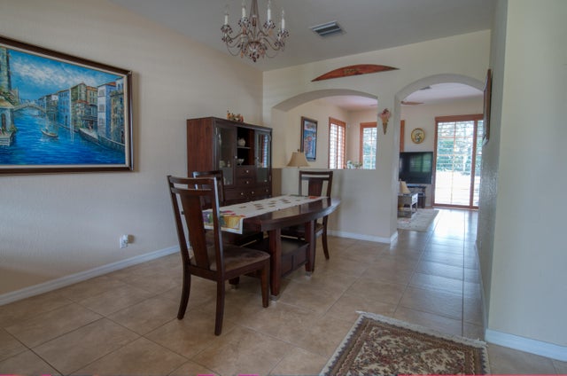 5 of 49 - 6711 Osage Circle, Greenacres, FL