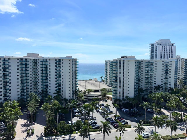 5 of 27 - 3800 S Ocean Drive #1516, Hollywood, FL