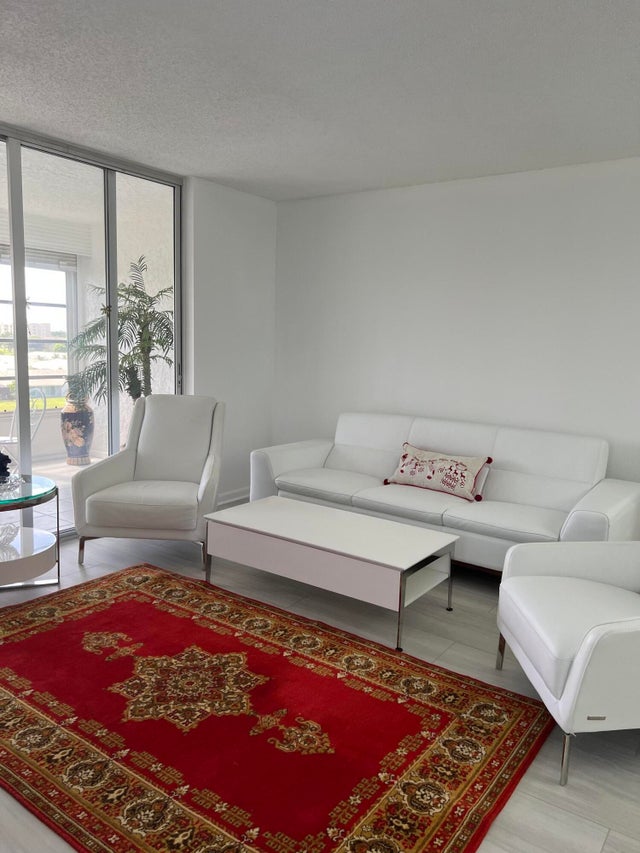 2 of 62 - 14575 Bonaire 605 Boulevard #605, Delray Beach, FL