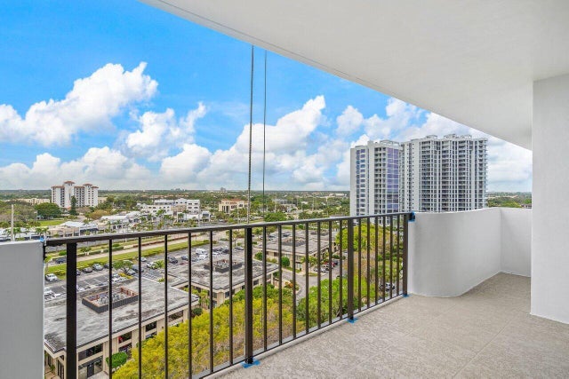 5 of 29 - 1200 Marine Way #915 (ph7), North Palm Beach, FL