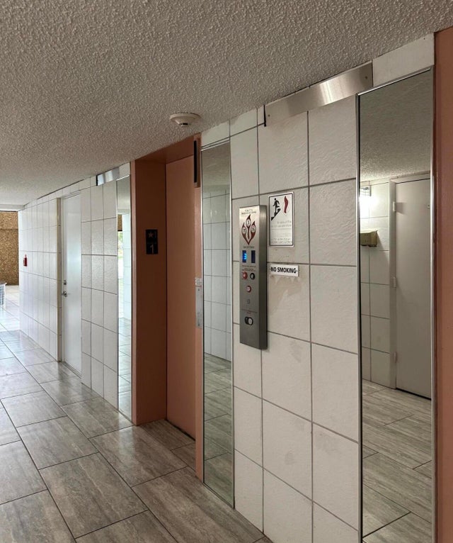 5 of 19 - 9355 Sw 8th Street #216, Boca Raton, FL