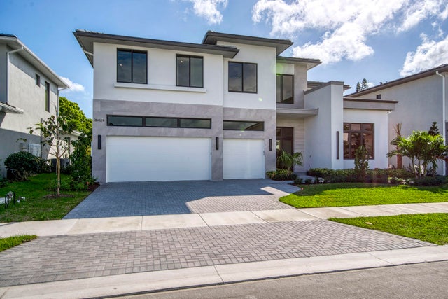 2 of 29 - 18409 Symphony Court, Jupiter, FL