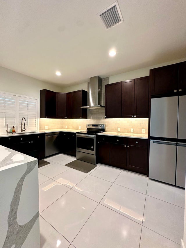 1 of 22 - 1159 Sw Edinburgh Drive, Port Saint Lucie, FL