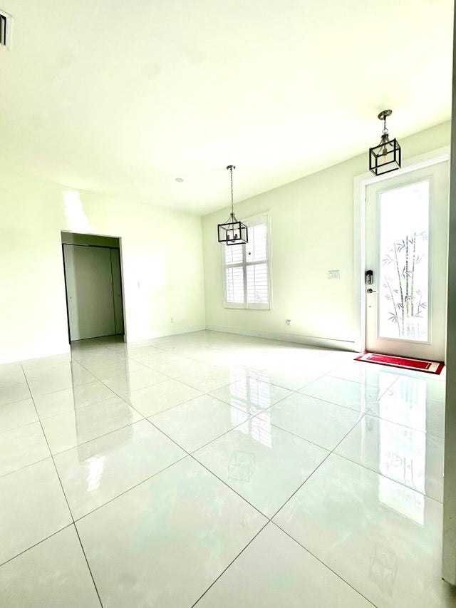 3 of 22 - 1159 Sw Edinburgh Drive, Port Saint Lucie, FL
