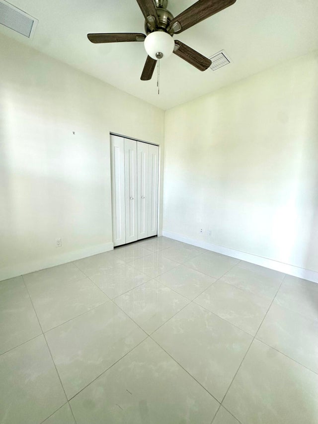 5 of 22 - 1159 Sw Edinburgh Drive, Port Saint Lucie, FL