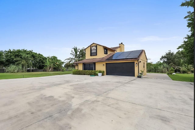 2 of 39 - 12480 Orange Boulevard, The Acreage, FL