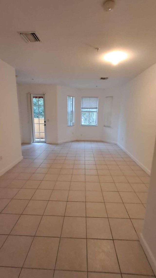 5 of 17 - 2509 Shoma Drive, Royal Palm Beach, FL