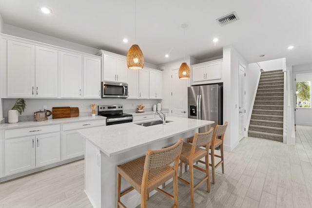 2 of 17 - 3501 Nw Solange Court, Jensen Beach, FL