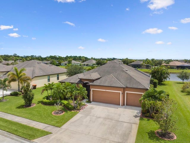 2 of 43 - 4842 Ashley Lake Circle, Vero Beach, FL