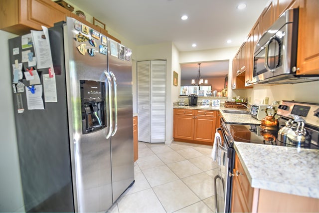 2 of 25 - 28 Stratford Lane #c, Boynton Beach, FL