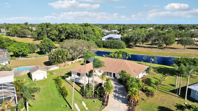 2 of 49 - 2111 Se Cayuga Court, Port Saint Lucie, FL