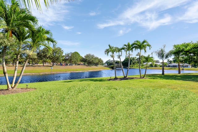 5 of 49 - 2111 Se Cayuga Court, Port Saint Lucie, FL
