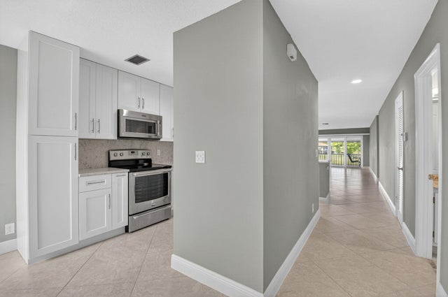 5 of 73 - 5880 Sugar Palm Court, Unit B, Delray Beach, FL