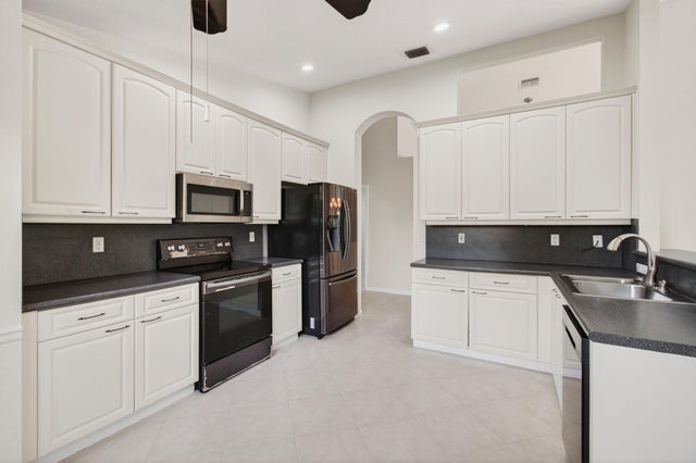 4 of 93 - 7413 Haviland Circle, Boynton Beach, FL