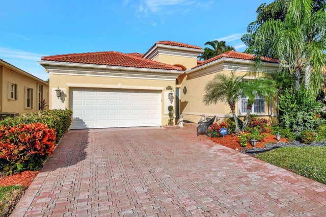 1 of 40 - 7035 Vivaldi Lane, Delray Beach, FL
